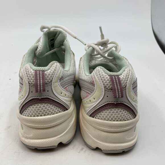 New Balance White & Pink Classic Sneakers | Women’s Size 8 - Picture 4 of 7